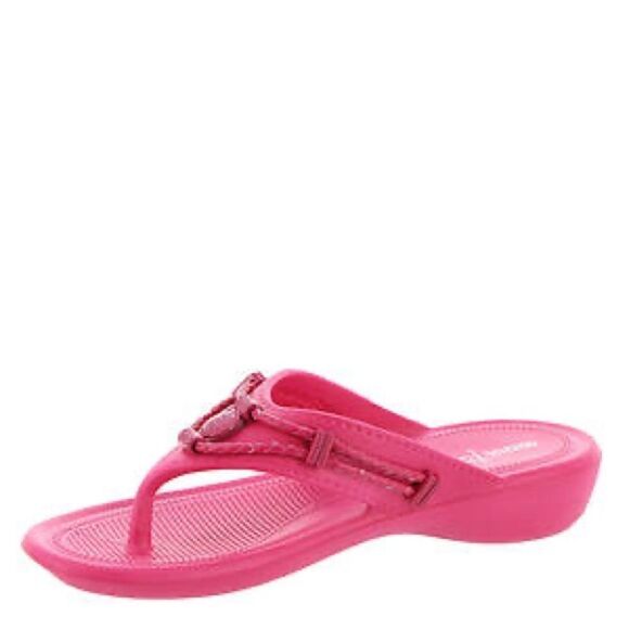 Minnetonka Raspberry Silverthorne Prism Sandals - Size 6 - Picture 3 of 15